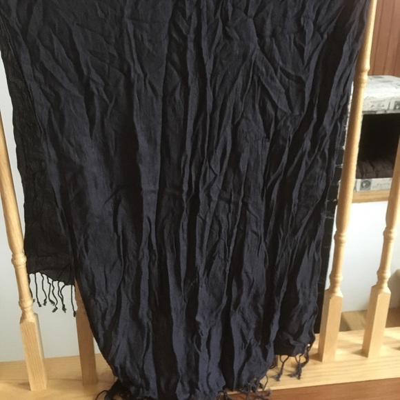 Scarf - Picture 1 of 1